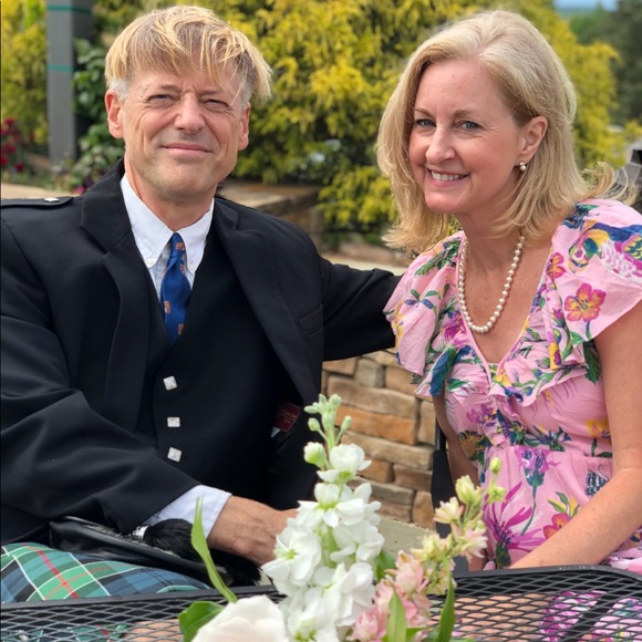 Meet your Posher, Emily - Picture 2 of 3